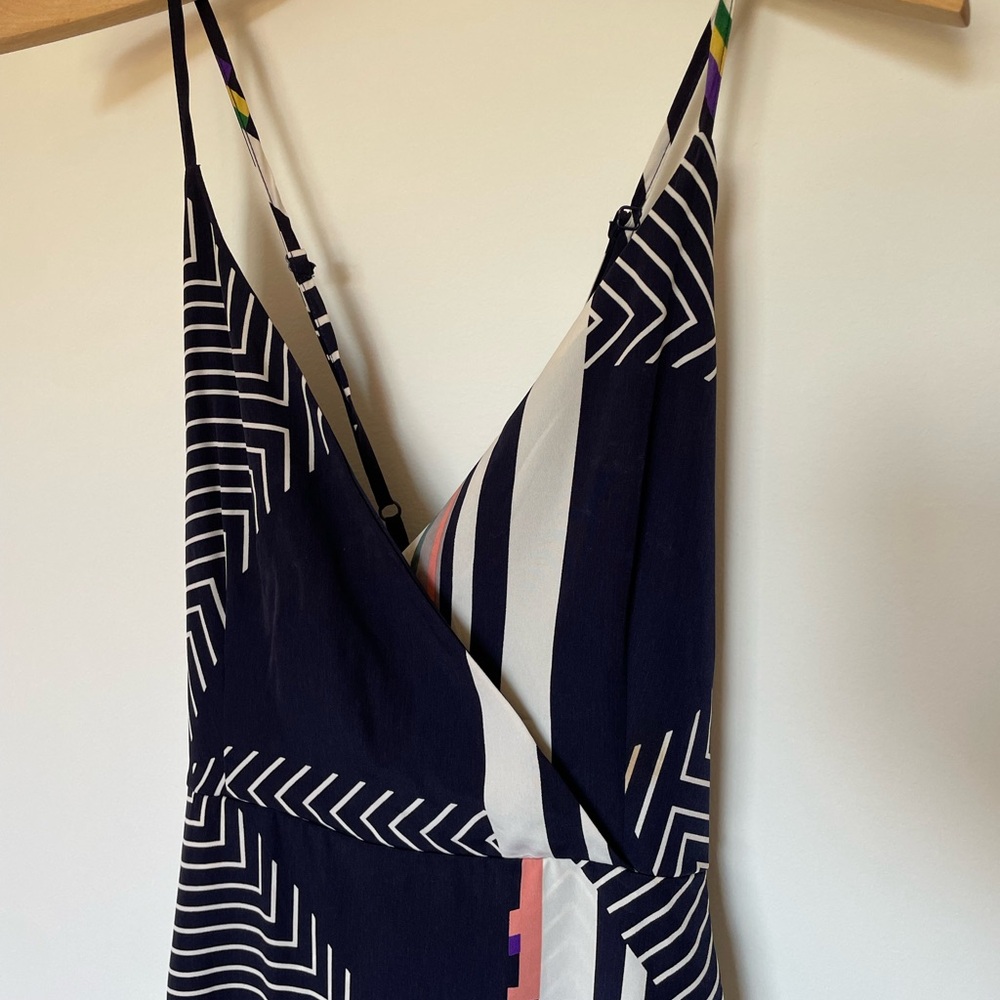 Lulu’s 80s print v-neck dress
